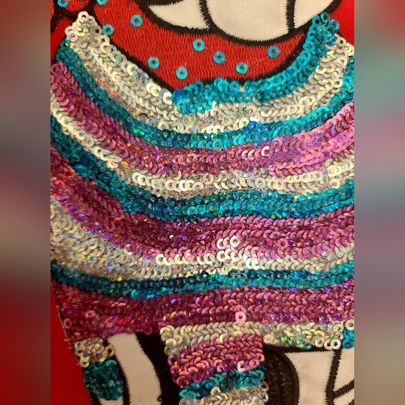 In 2 You Womens Red Top Sequined Dog - Picture 5 of 6